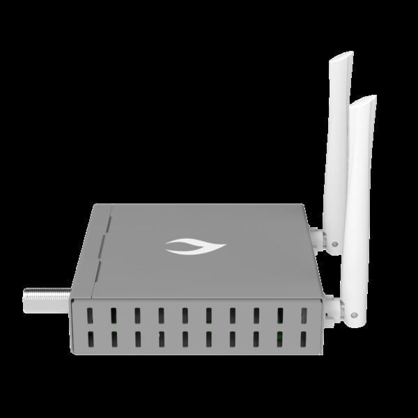 IgniteNet Indoor Gigabit Ethernet to Coax Bridge