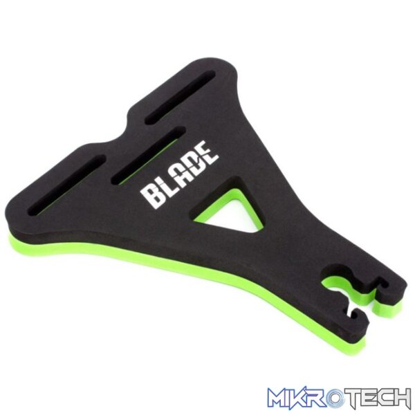 * Helicopter Main Blade Holder: 700 X * Helicopter Main Blade Holder: 700 X