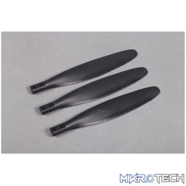 Propeller: 13×5 3 Bld 1300mm Yak 54 Propeller: 13×5 3 Bld 1300mm Yak 54