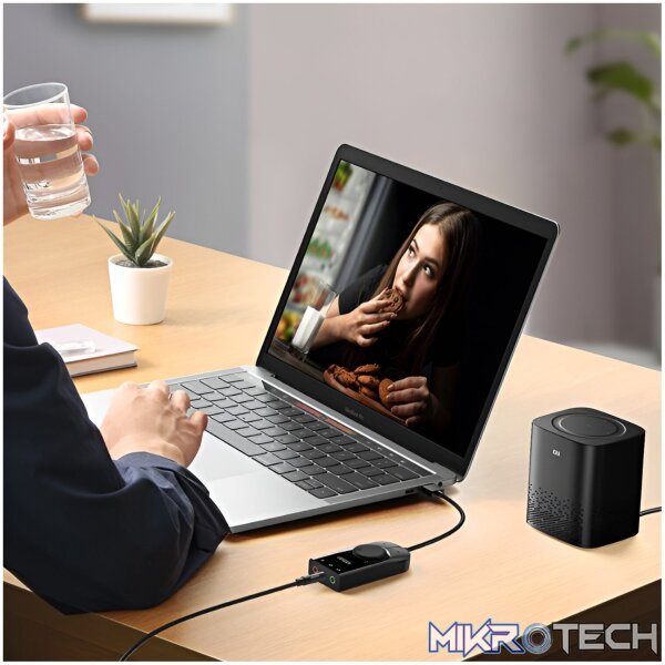 UGREEN CM129-40964 USB-A to 3.5mm External Stereo Sound Adapter - Black - Image 5
