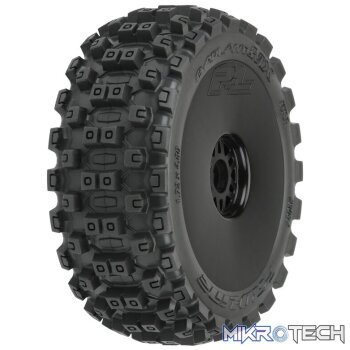 1/8 Badlands MX M2 Front/Rear Buggy Tyres Mounted 17mm Black (2)