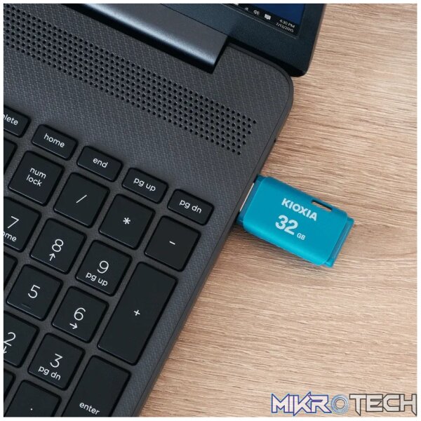 Kioxia 32gb USB 2.0 - Aqua - Image 5
