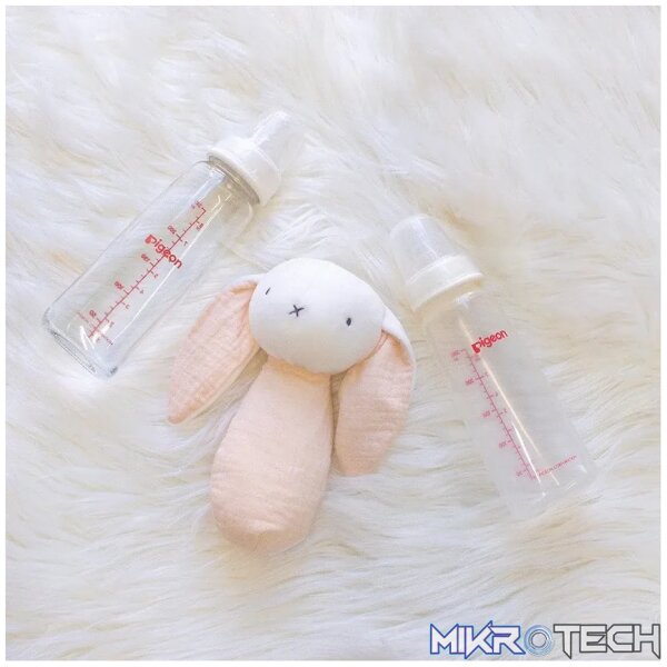 Pigeon Flexible Glass Bottle with Peristaltic Nipple 240ml - Image 3