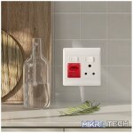 SWITCHED 1 Way High Surge Network Safe Adaptor - Image 8
